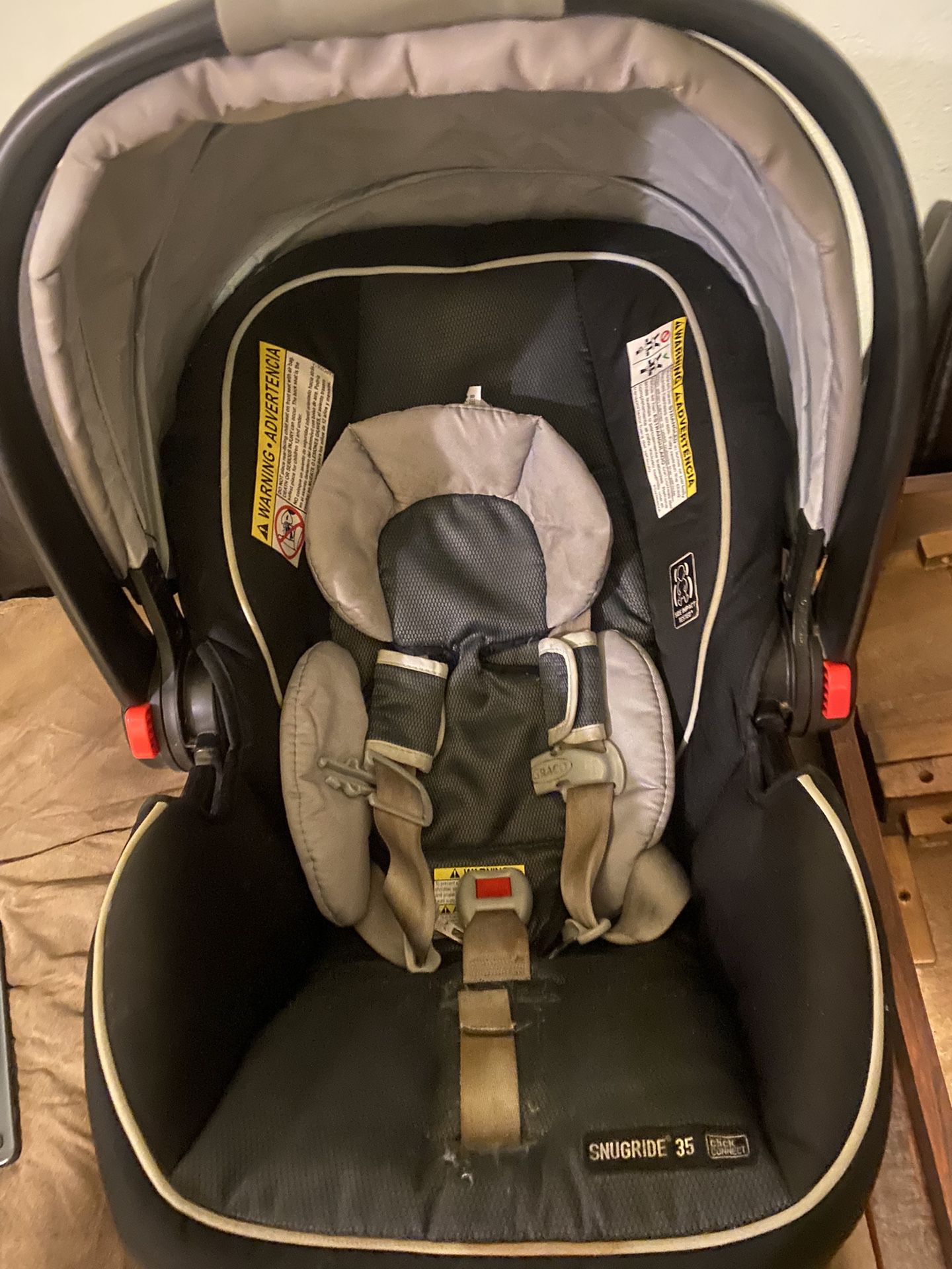 Graco Baby Graco Car Seat