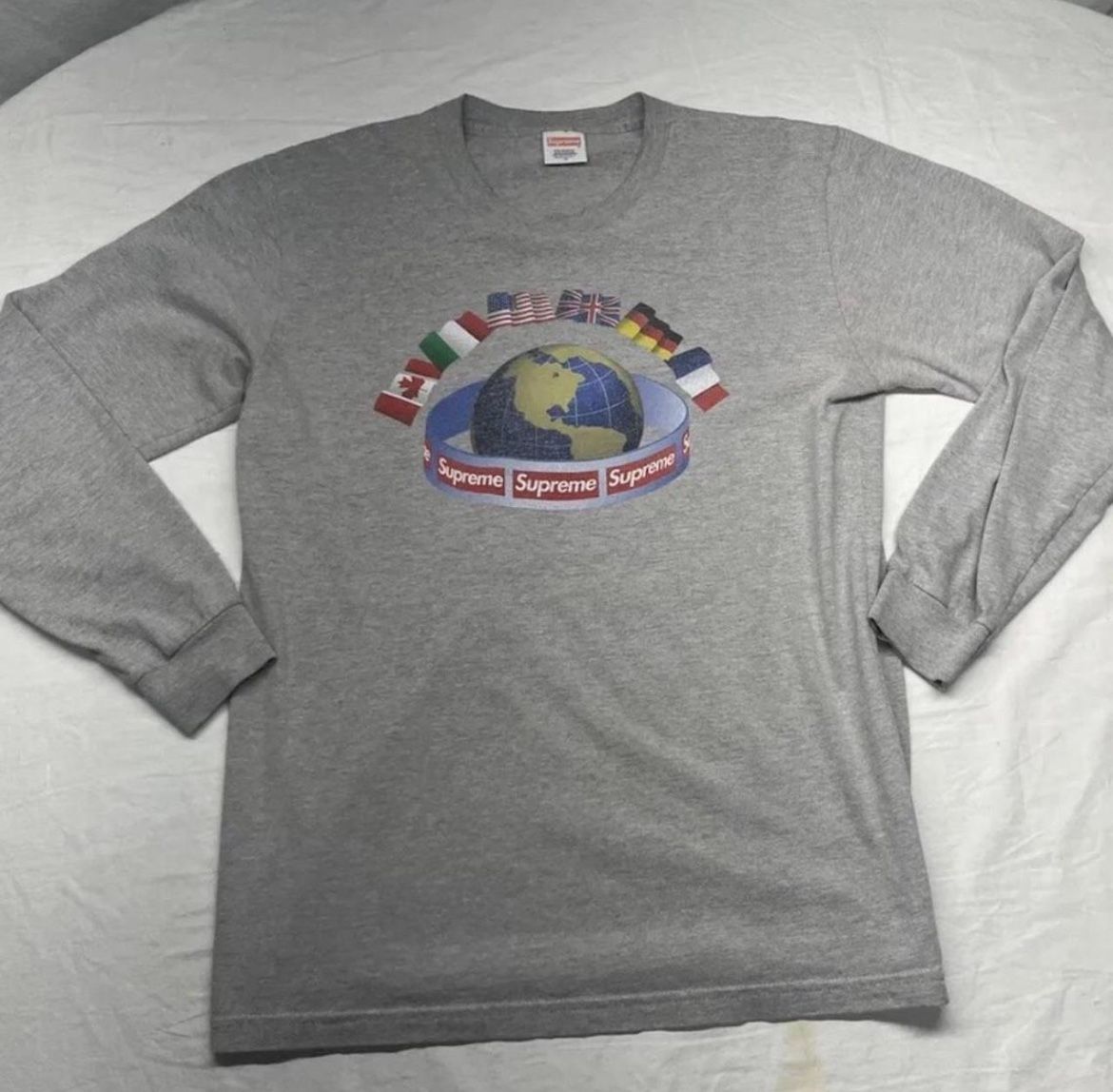 Supreme Flag International Long Sleeve Globe Banner Grey Size Medium