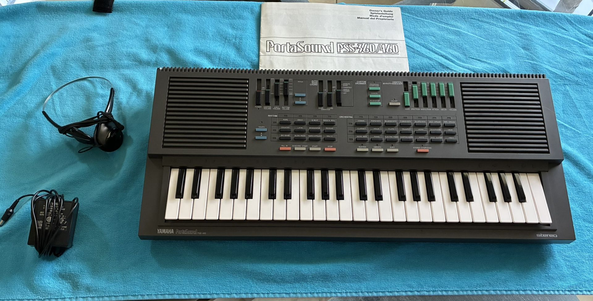 Yamaha PSS 360 Portable Keyboard