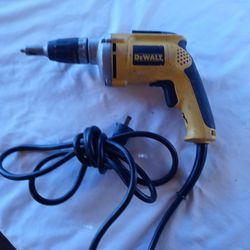 DeWalt/4000rpm VSR Drywall