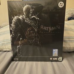 Lpzz Batman Arkham Knight Deathstroke 1/12 Collectible Figure By DC.