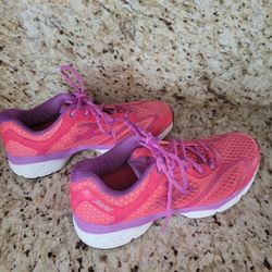 Zoot Carlsbad  Running Shoes Size 9