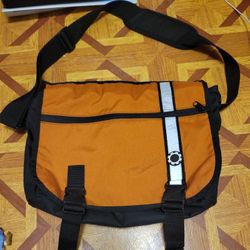 Canvas Laptop Messenger Bag Orange