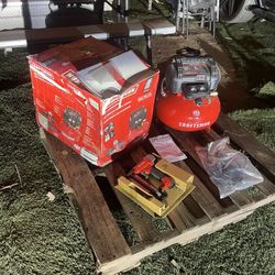 CRAFTSMAN Air Compressor Combo Kit