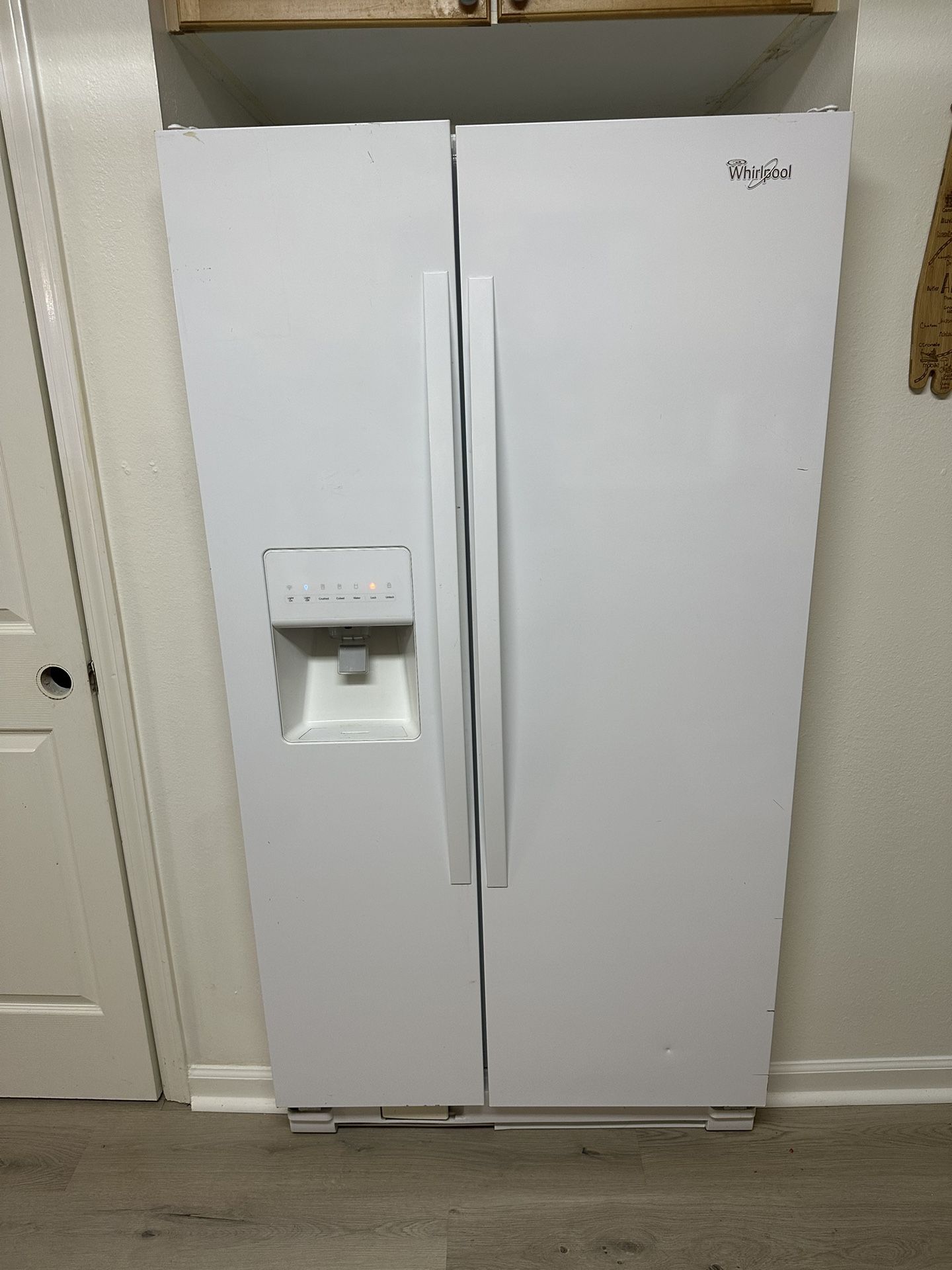 Whirlpool Refrigerator White Side By side 