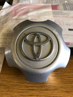 2005 Toyota wheel cap