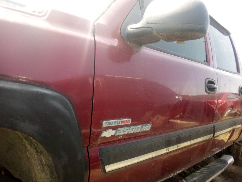 2006 Chevy Duramax HD Parts Only