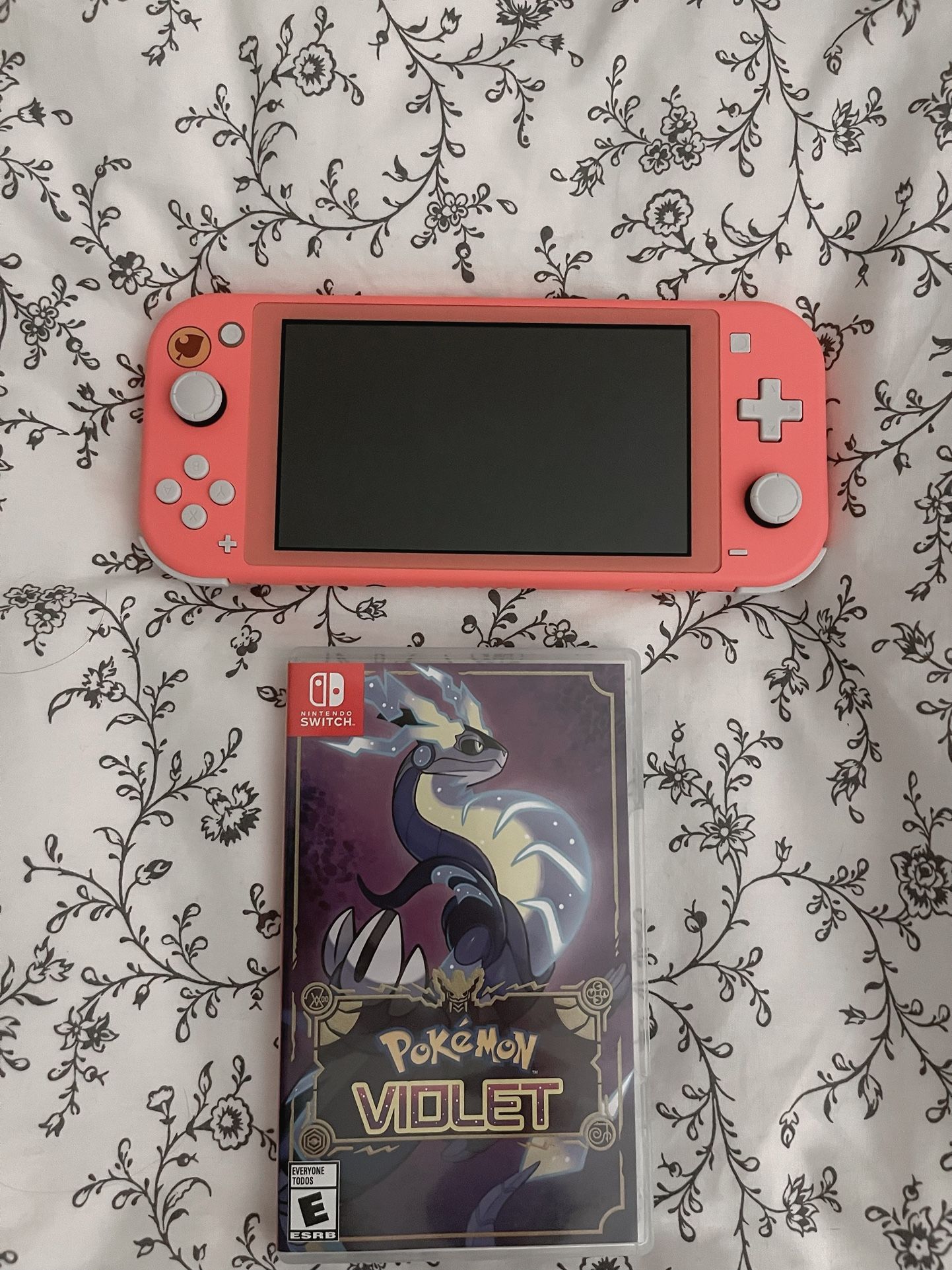 Nintendo Switch Lite + Pokemon Violet Bundle