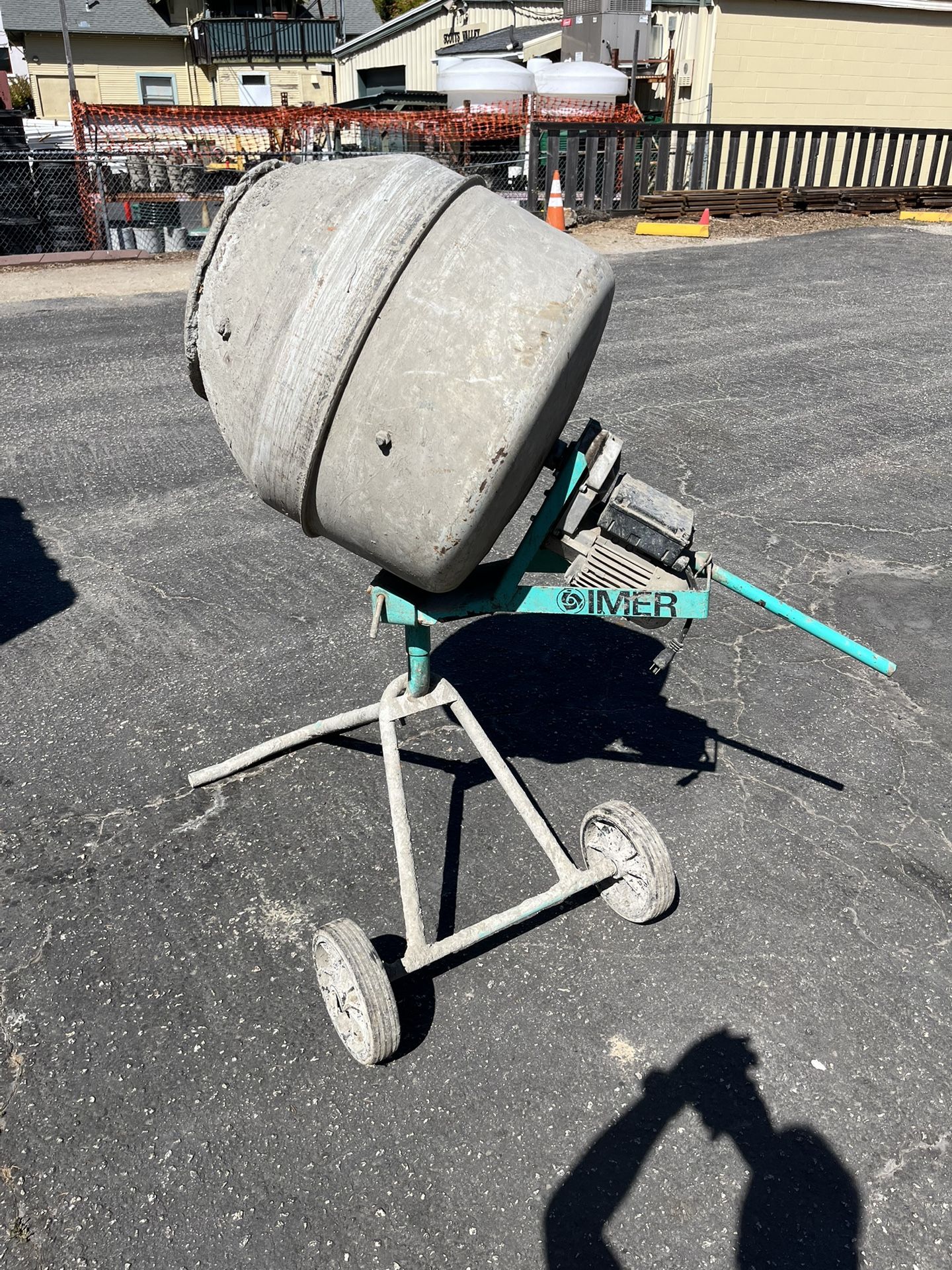 Imer Minuteman Concrete Mixer