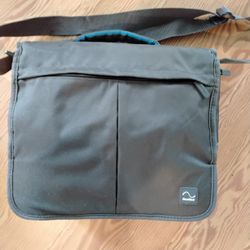 Resmed Airsense 10 Travel Case And Accessories 