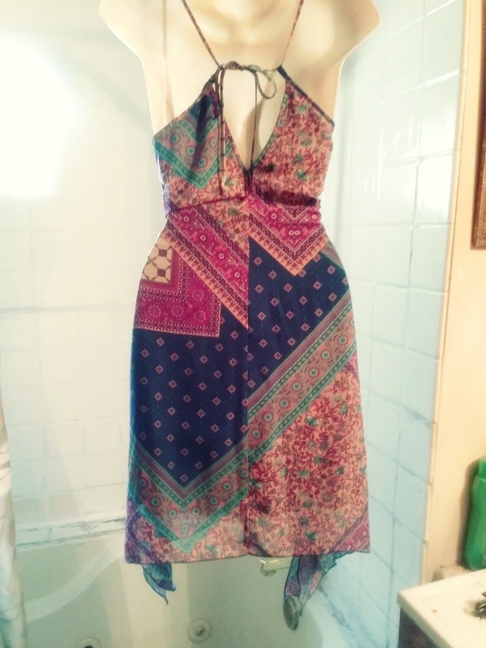 Gypsy dress. Drsidned as if a scarf really cool