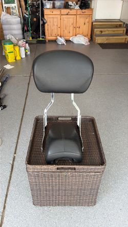 Motorcycle seat