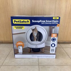 PETSAFE SCOOP FREE SMART SPIN SELF-CLEANING LITTER BOX.