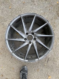 Ruff R2 20x8.5 rim