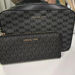 Michael Kors Purse 