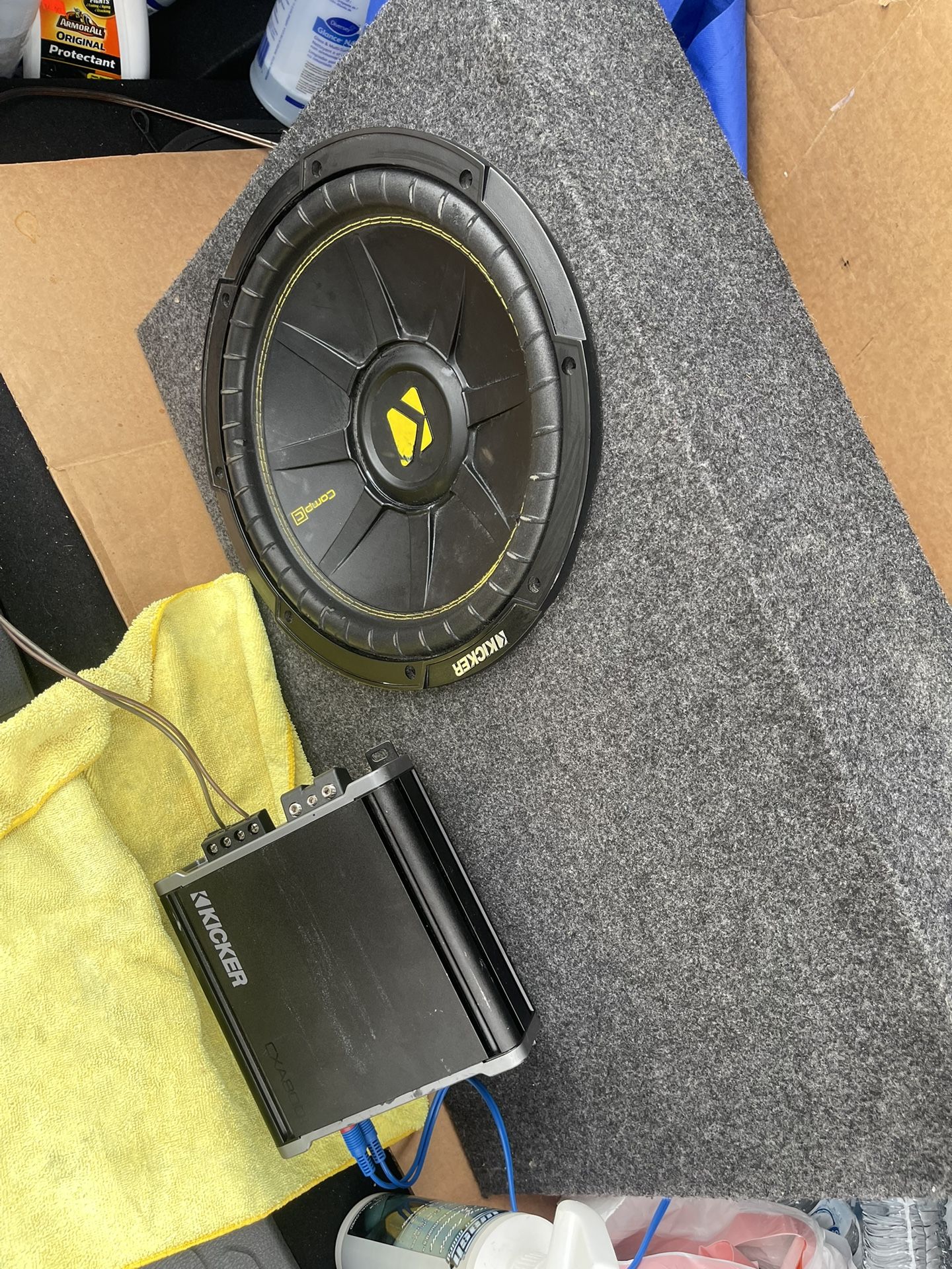Kicker 12 With Amplifier