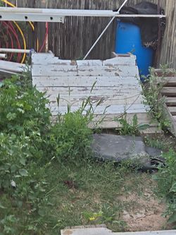 Free 2 quarter pipe frames