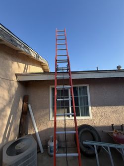 20' fiber glass extension ladder