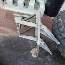 Gopher Pest Mole Trap