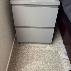 End Table / Night Stand 