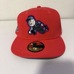 Cincinnati Reds Exclusive Hat 