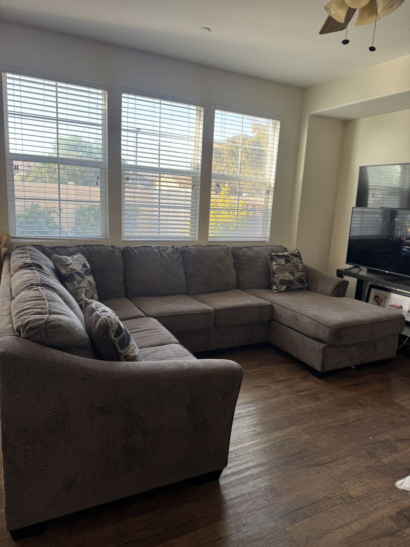 Sectional Sofa