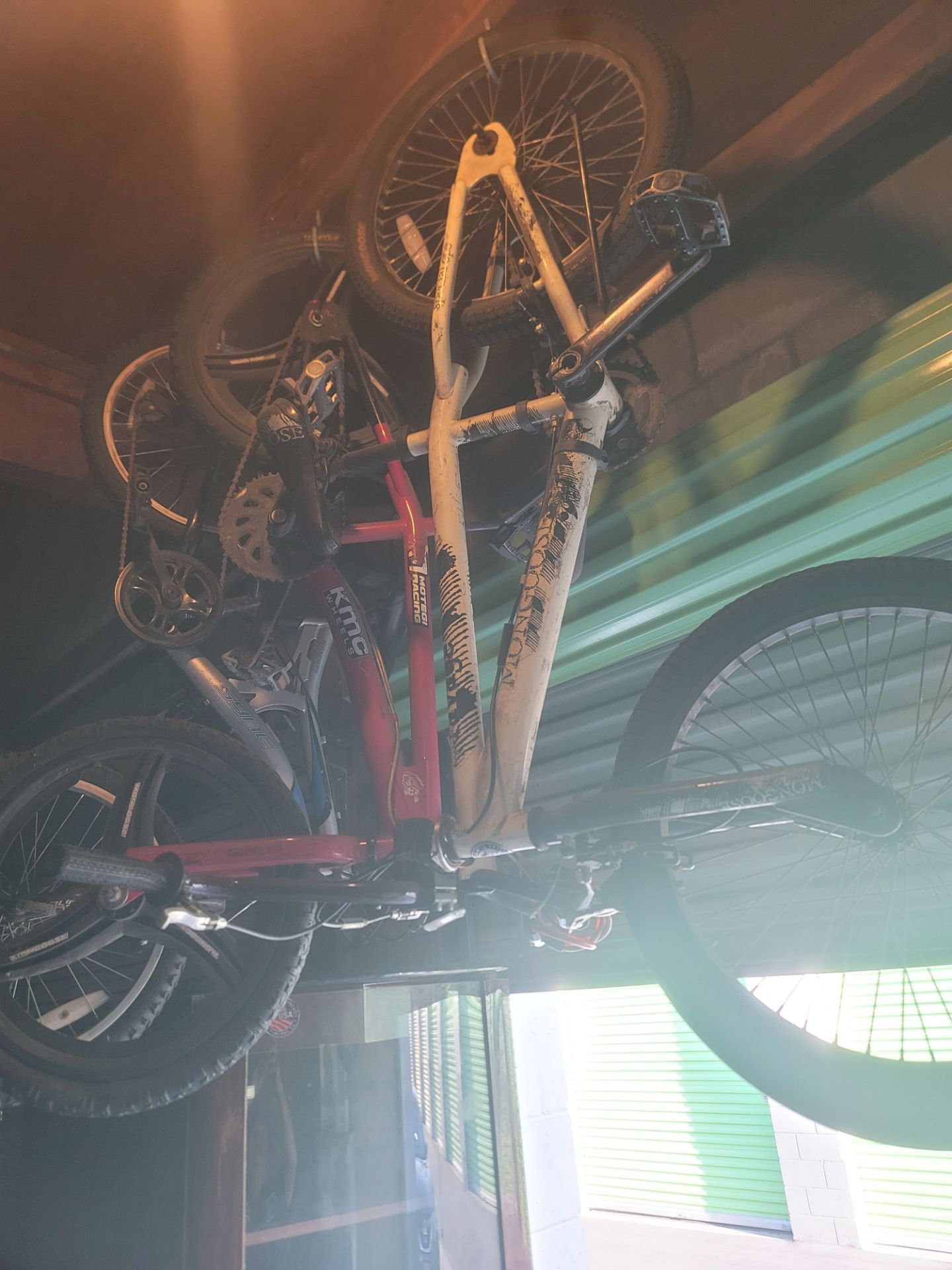 3 bikes mongoose por 60 dollars