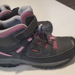 Keen Little Kids' Targhee Waterproof Boot

Size 13