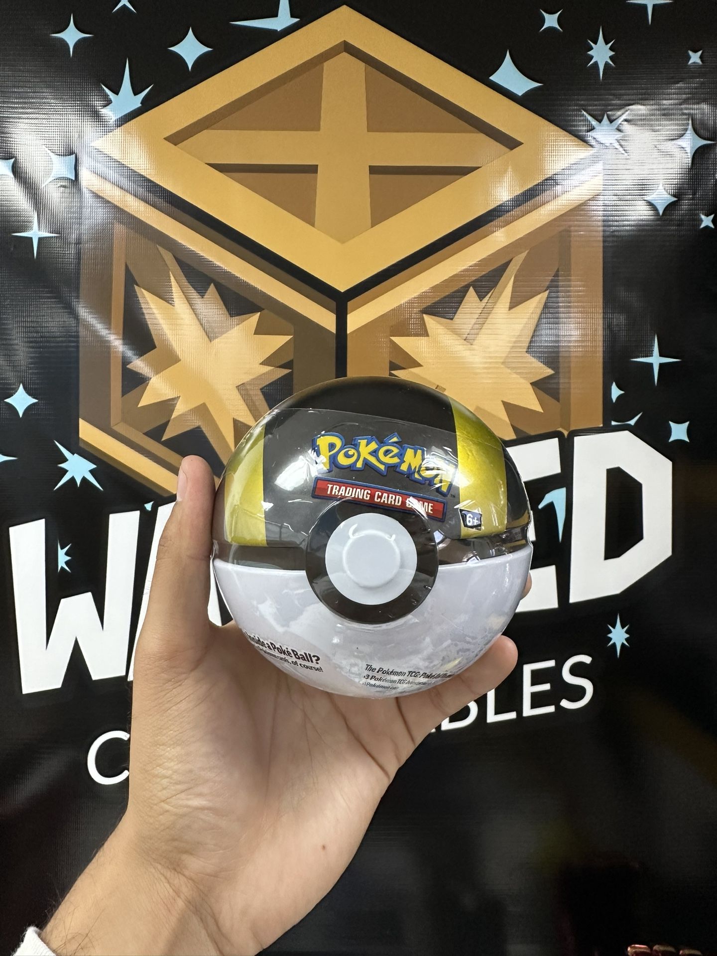 Pokemon Ultra Ball Tin (H24)