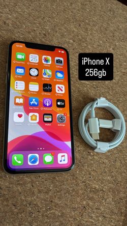 iPhone X 256gb. Like New And Unlocked!