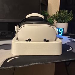 Meta Quest 3S 128GB All-In-One Virtual Reality Headset – includes a 3-Month Trial of Meta Horizon+: USB-C Connection, Bluetooth & Wi-Fi