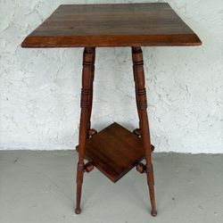 Vintage Oak Wood Victorian-Style Squared Side Accent Table