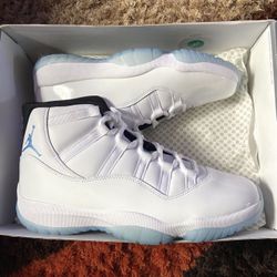 Jordan 11 Legend Blue Size 9
