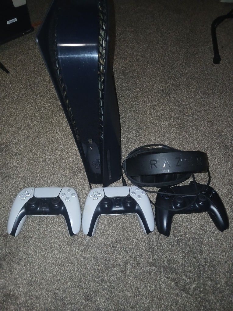 Playstation 5 Console-Black