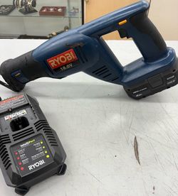 $60 Ryobi 18V Cordless Reciprocating Saw w Battery and Charger