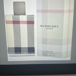 Burberry Perfume For Women 