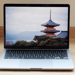 M2 MacBook Pro 13” TouchBar