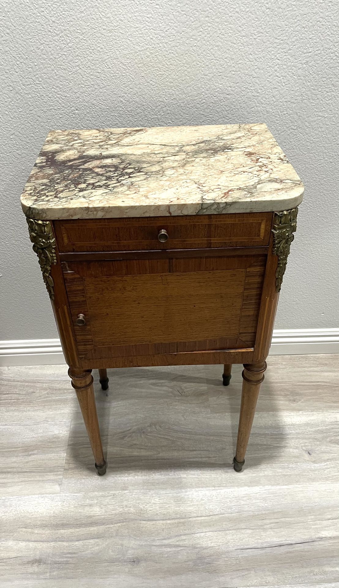 French Provincial Marble-Topped Cabinet with Ceramic Lining and Brass Corner Trim