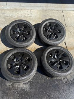 17’ Hercules Tires