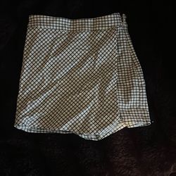Skort