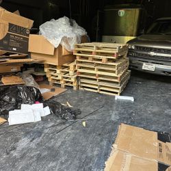 Free Pallets