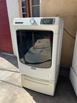 Maytag Front Load Washer & Electric/Gas Dryer SET with Pedestals