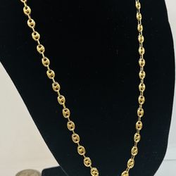 18k yellow gold Gucci puff link chain necklace, 6mm, 18" long, weights 9.1 grams! 