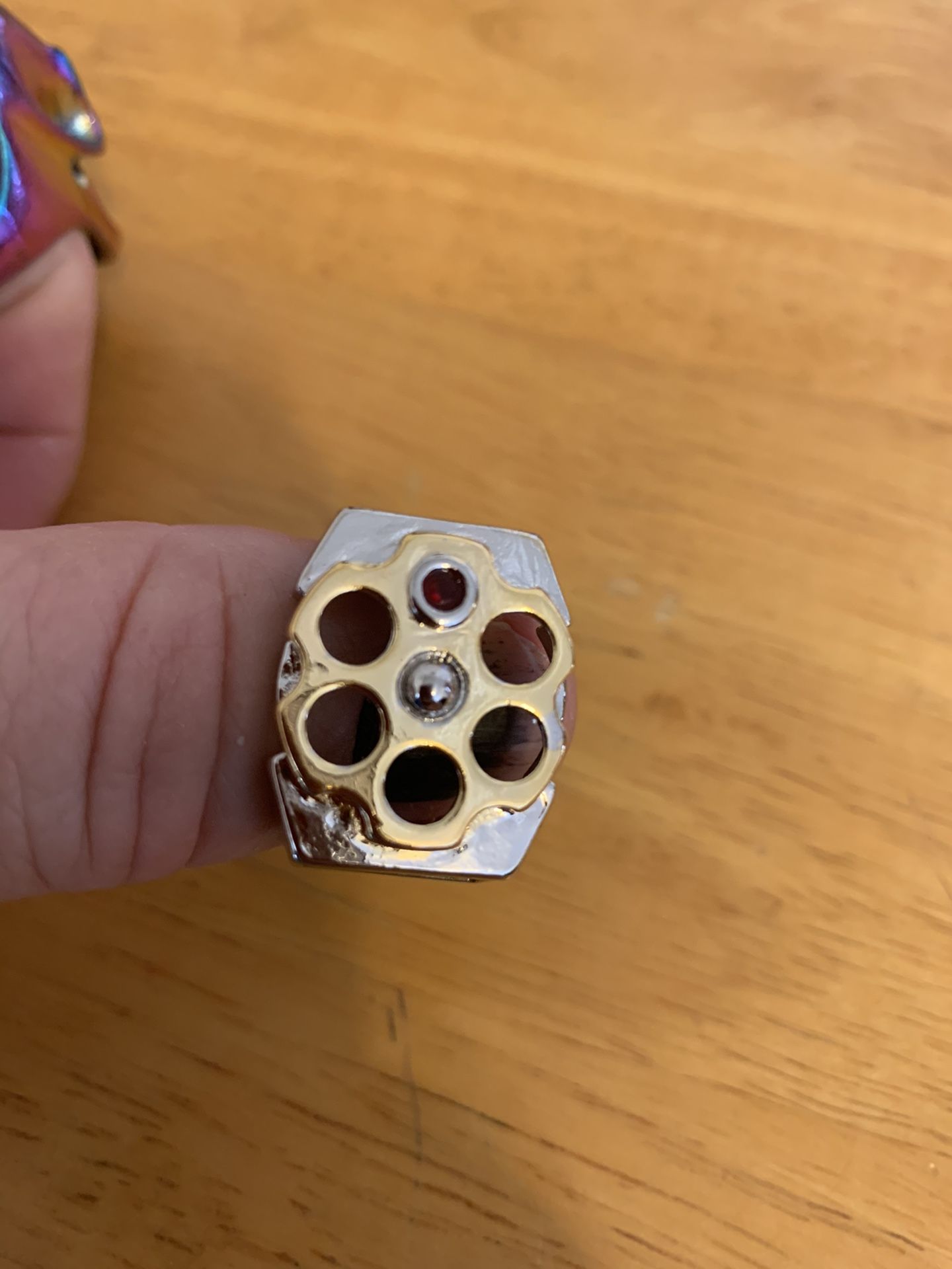 New Russian roulette ring