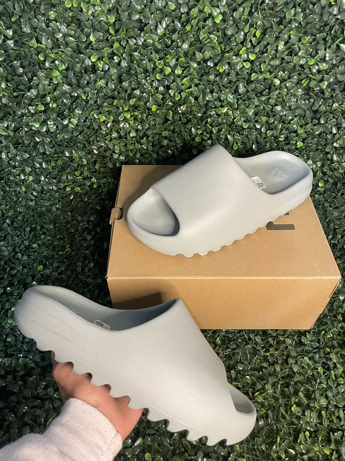 Yeezy Slide Salt