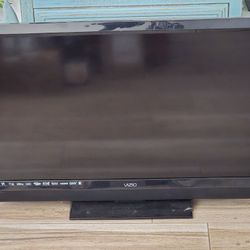 Sony TV Not Smart 43 Inches Used
