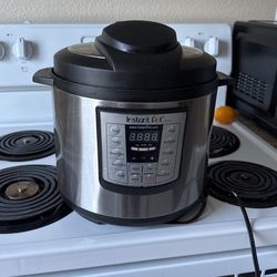 Insta Pot Pressure Cooker