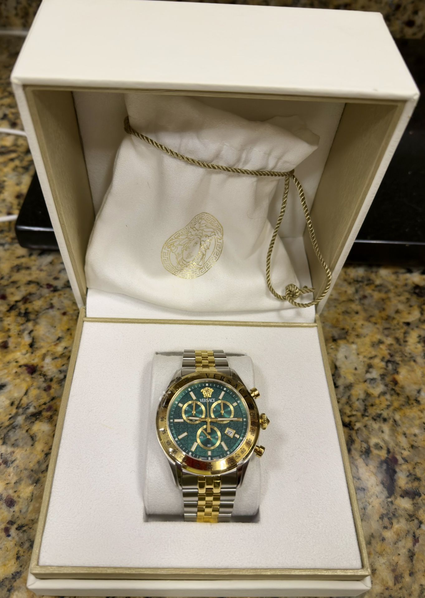 $1,350 Versace Chrono Master Green Two-Tone Bracelet Watch 44mm VE8R00524