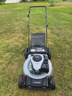 Yard Machines 21" REGULAR PUSH lawn mower