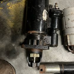 4937 32v 11t  Starter